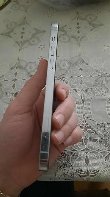 honor x6 qiyməti: IPhone 12 Pro, 128 GB, Gümüşü, Face ID — 3