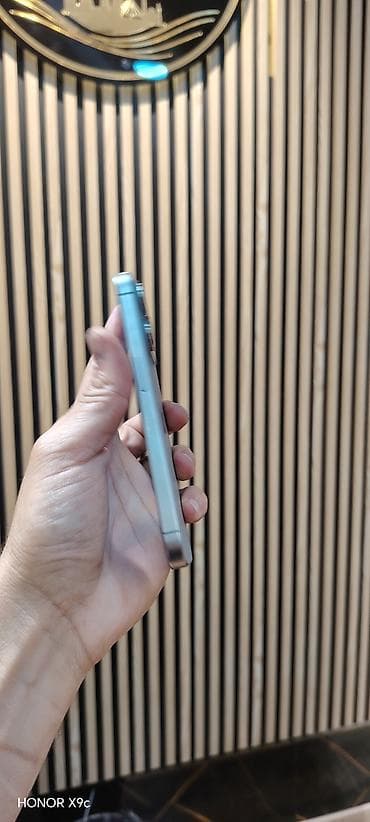ayfon 6s plus: IPhone 15 Pro, 128 GB, Natural Titanium, Zəmanət, Simsiz şarj, Face ID — 6