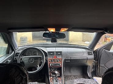 vaz 2107 panel: Mercedes-Benz C 180: 1.8 l | 1997 il Sedan — 10