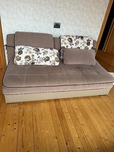 qonaq desdi: Klassik divan, Divan, Açılmayan — 1