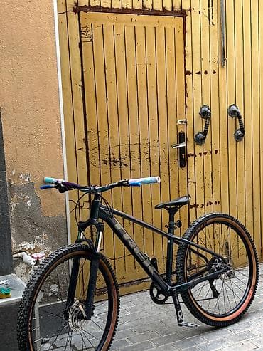 velosiped kameri: Tecili satılır Trek marlin 7 Arxa hassns pro7 boğazlıx hassns rol — 2