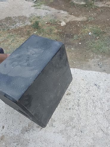 rx 6900 xt: Aktiv bas səsgücləndiricisi (subwoofer) - Korpus: taxta/kompozit, ön — 3