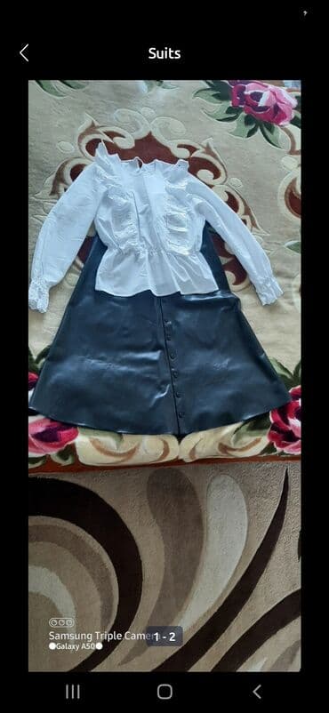 bükük qadın ətəkləri: Dəst də satılır təkdə.təzədi bir gün geyilib sadəcə dar qaldığı üçün — 1