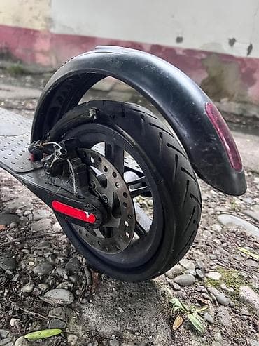 elektro gitarlar: İşlənmiş Elektrik samokat 10", 351 - 500 Vt, 16 - 25 km/s, Ünvandan götürmə — 3