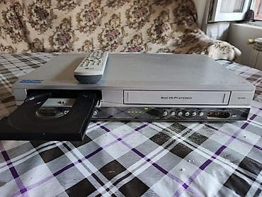 kaset dvd: LG DVD/VHS kombi pleyer – 6 Head Hi‑Fi Stereo, Karaoke dəstəyi ilə — 5