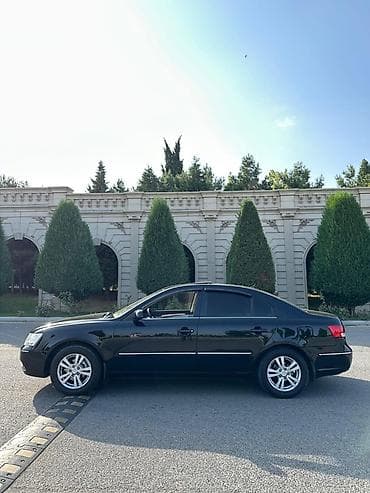 e 3 2: Hyundai Sonata: 2.4 l | 2008 il Sedan — 4