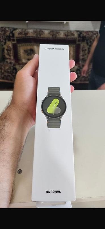 smart wacth: Samsung Galaxy Watch7 (44mm LTE -eSİM) – Yaşıl rəng Üzerinde bandlar — 3