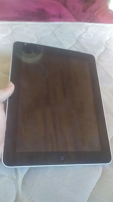 İşlənmiş Apple iPad 2 (2011), 9,7", 64 GB, Ünvandan götürmə