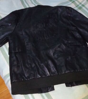 gödəkçələr: Koja kurtka yeni kimidir — 3