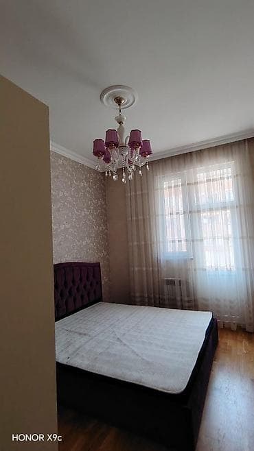 Kirayə mənzillər: Mənzil tam təmirlidir.Suyu,qazı,işığı daimidir.Binanın 2 lifti — 4