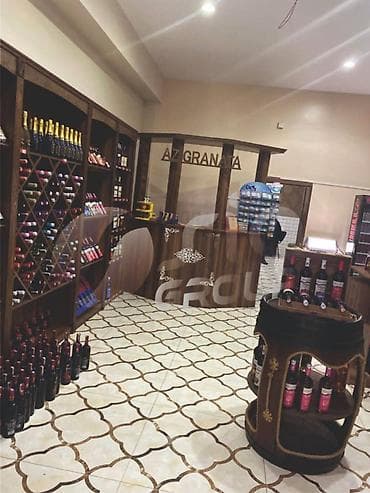 dizayn mebel: Hər növ şerab vitrin mebellərin sifarişi — 2