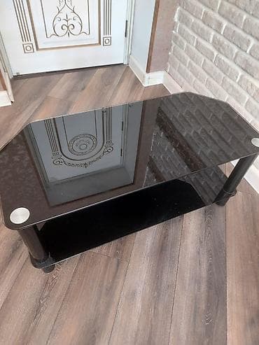 kunc mebel: TV altı,çox səliqəli işlənib,üzerinde ciziq belə yoxdur,qiy — 2