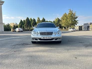 almaniya maşın satışı: Mercedes-Benz E-Class: 2.2 l | 2003 il Sedan — 2