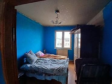 menzil satisi: 3 otaqlı mənzil — əlverişli yerləşmə və yüksək potensial Kərpic binada — 4