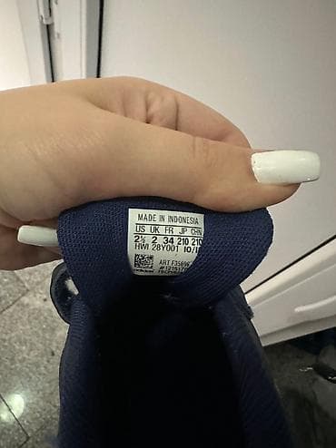 krosofka: Original adidas — 3