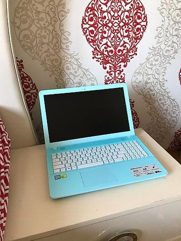 Nootbuk,Core i 5 (7-ci nesil) Asus nootbuku demek olar tezedi 1500 lalafo.az -da Nootbuk,Core i 5 (7-ci nesil) Asus nootbuku demek olar tezedi 1500