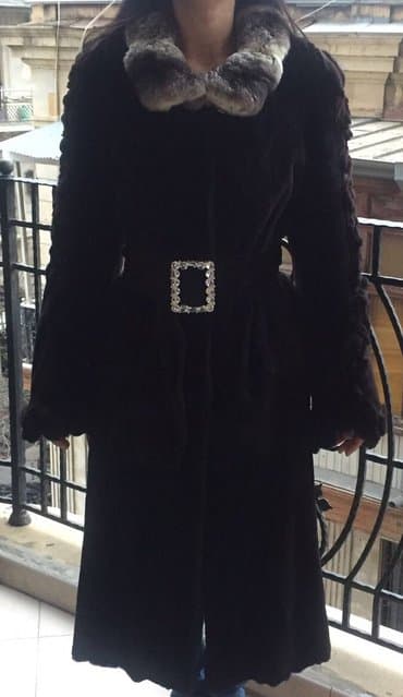 Kia: Orjinal shuba. Sergi malidi. 7000azn alinib! Yeni kimidir. Qashlari — 5