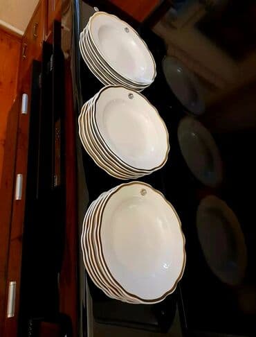 Блюда для тортов и сладостей: Тарелки, Набор из 18 шт., цвет - Белый, Фарфор, СССР — 1