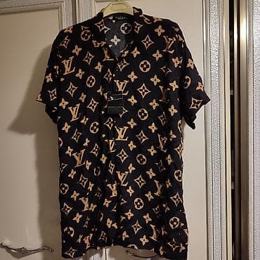 rubaşka nedir: XL razmer qadincun rubaska satilir. Yenidir. Qiymeti 7 manat — 1