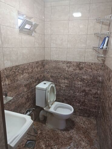 2 otaq: 2 otaqlı ev – mətbəx mebeli və texnika ilə - Plan: ayrıca mətbəx, iki — 8