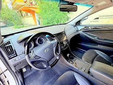 sud ceni: Hyundai Sonata: 2.4 l | 2010 il Sedan — 6