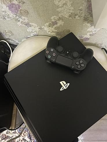 PlayStation 4 Pro oyun konsolu - Rəng: Qara - Model: PS4 Pro (üçqat