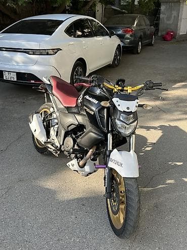bmw e 34: Yamaha - Fzs v3, 150 sm3, 2023 il, 92000 km — 4