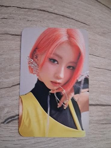 Original Asa choom photocard
-Babymonster