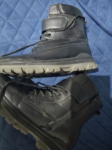 30 manat nece rubldu: Botinka, Uniseks, 38 — 2