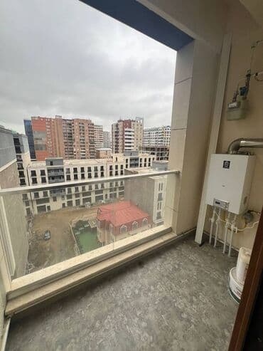 ilkin ödənişi 10000 olan evlər: 2 otaqlı, Yeni tikili, m. Gənclik, 60 kv. m — 12