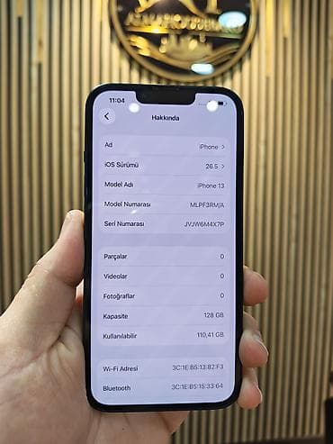 philips xenium 9@9z: IPhone 13, 128 GB, Midnight, Zəmanət, Simsiz şarj, Face ID — 2