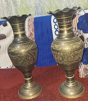 sunu gul: Vaza dəsti, Mis — 3