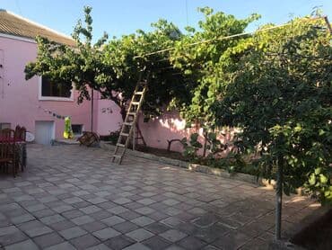 hovsanda obyekt satılır: Qaraçuxur qəs. 4 otaqlı, 110 kv. m, Orta təmir — 15