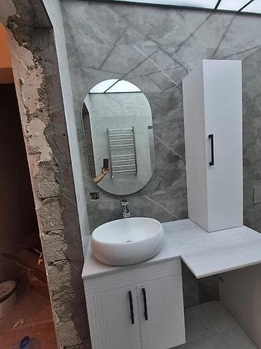 Məhsul: Hamam üçün ağ rəngli mebel dəsti və üst quraşdırma qab-lavabo