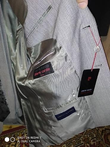 Kostyumlar: Костюм от Pierre Cardin оригинальный,новый,не ношенный.Размер 46 — 1