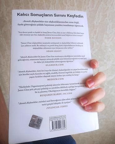 İş dəftərləri: Bestseller kitab.Baha alinib endirimle satilir.Magazalarda qiymeti — 2