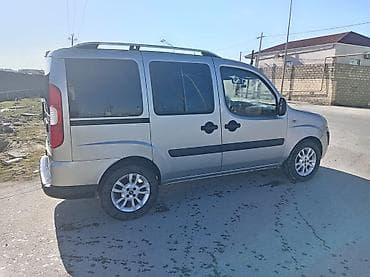 lider disk type 0: Fiat Doblo: 1.9 l | 2006 il 330000 km Van/Minivan — 4