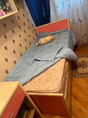 genc qiz otagi: Oğlan və qız üçün, İşlənmiş, Təknəfərlik çarpayı, Yazı masası, Dolab, Komod — 7