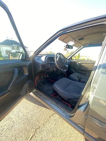 pirus satisi: Avtomobil: Sedan, qrafit-boz rəng Marka/model: (şəkillərdə gördüyünüz — 5