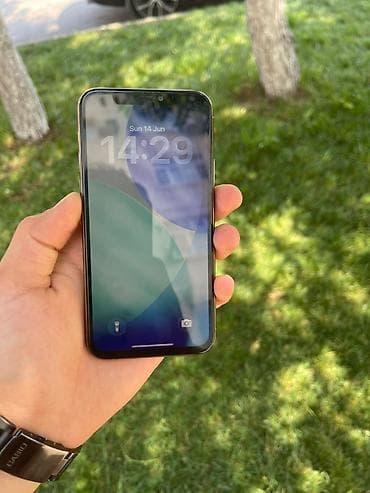 ipone 5 s: IPhone 11 Pro, 64 GB, Qızılı, Face ID — 2