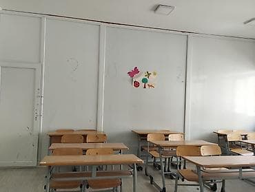 iwlenmiw qapi: Ağ rəngli alüminium-profil arakəsmə sistemi və qapı - Material — 4