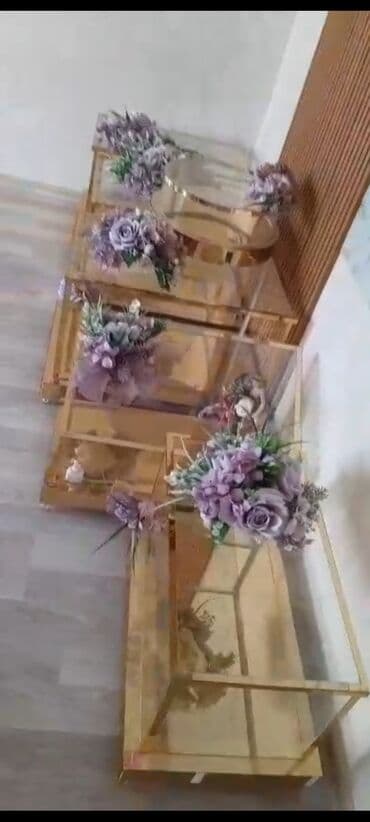 6 ədəd xonça realda çox qəşəngdir 350 azn (Aynur)Gəncə şəhərində