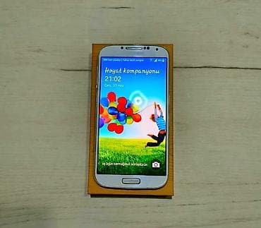samsung pilisos: Samsung Galaxy S4, 16 GB, rəng - Ağ, Sensor — 3