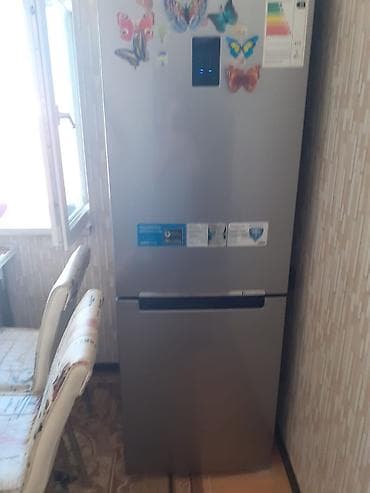 2 qapılı Samsung Soyuducu Satılır, rəng - Gümüşü