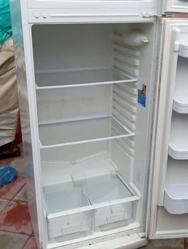 cantalar kisi ucun: 2 qapılı Indesit Soyuducu Satılır, rəng - Ağ — 1