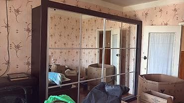 Mebel: Yataq otağı mebel dəsti Tərkibi: - Geniş kupe şkaf: iki sürgülü qapı — 3