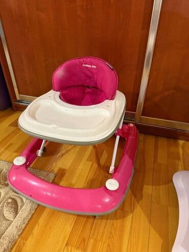 uşaq dunyası: MAMALOVE uşaq gəzdirəcəyi (walker) - Rəng: çəhrayı/ağ boz çərçivə ilə — 1