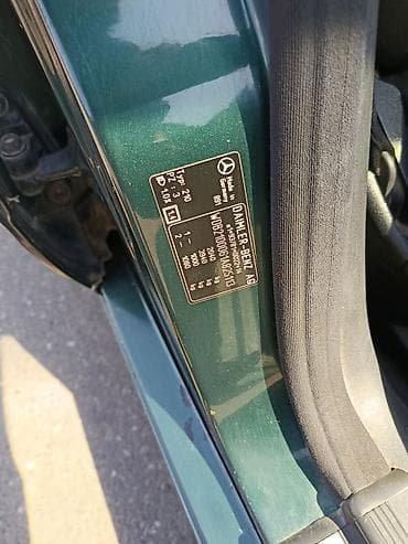 w211 radiator: Mercedes-Benz E 220: 2.2 l | 1999 il Sedan — 5