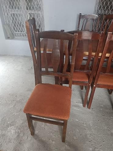 qapi otaq: Qonaq otağı üçün, Açılmayan, Dördbucaq masa — 2