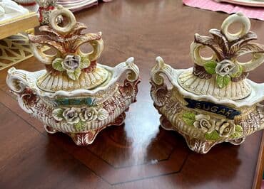 qab setkasi: Düyü,pesok,noxud qabı -20 azn
keramikadır — 3